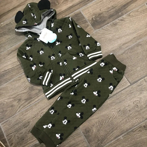 NwT 18m Disney jogger set Mickey Mouse - Picture 1 of 4